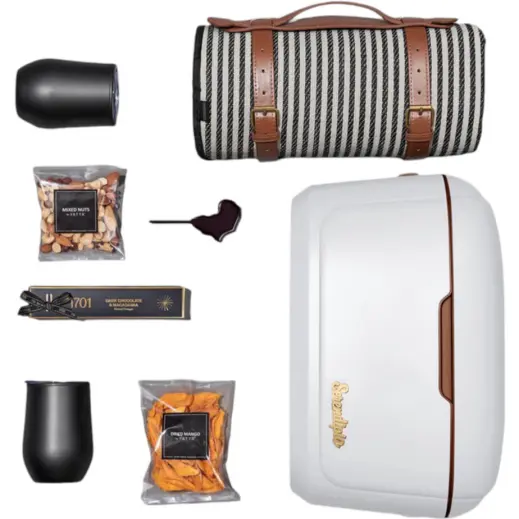 Yatta Sophisticated Soiree Hamper Off White Display
